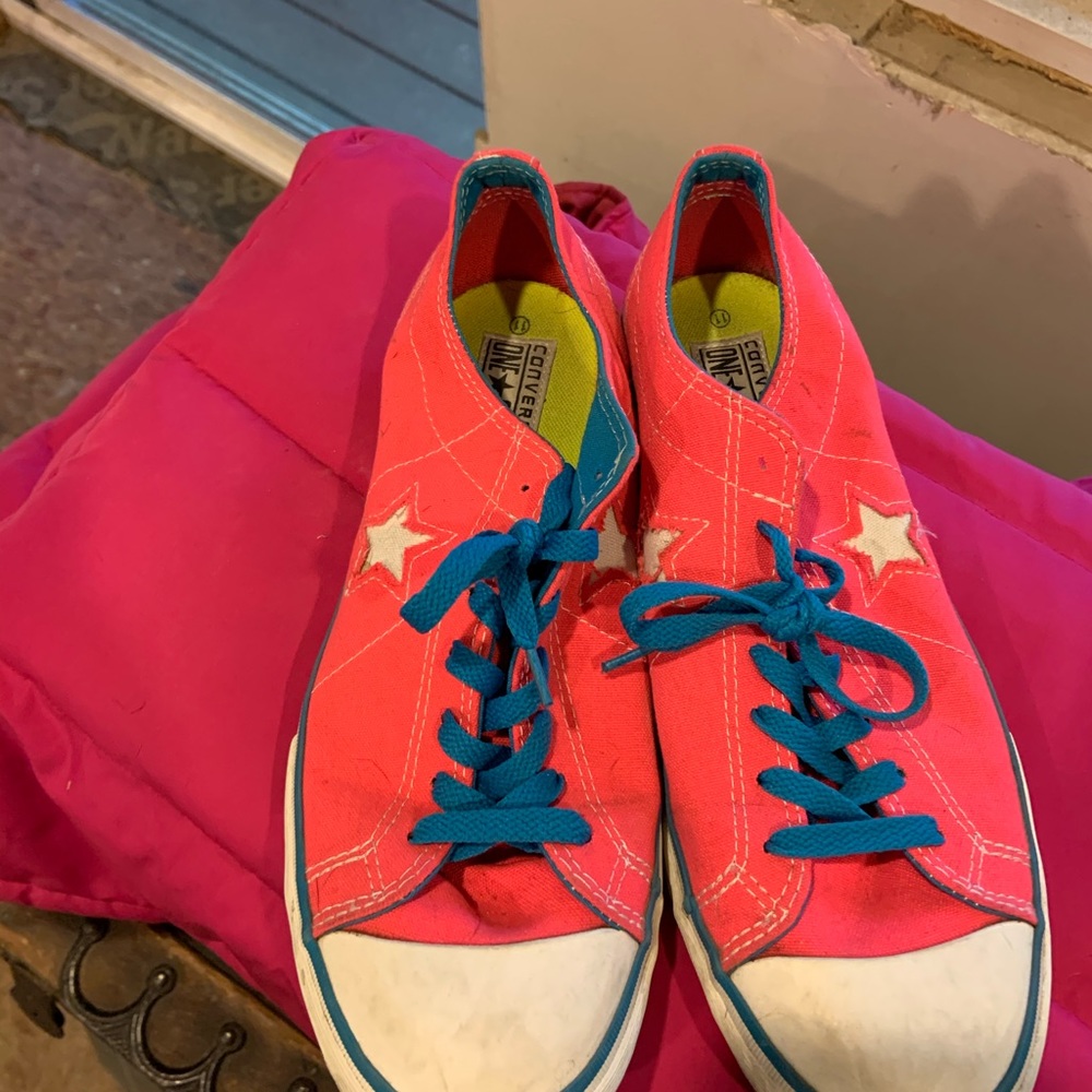 Converse